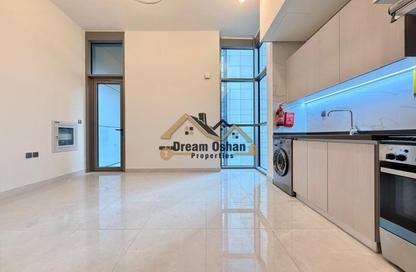 Apartment - Studio - 1 Bathroom for rent in Burj Ghaya - Al Jaddaf - Dubai