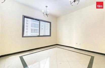 Apartment - Studio for rent in Al Shahed Tower - Barsha Heights (Tecom) - Dubai Apartment - Studio for rent in Al Shahed Tower - Barsha Heights (Tecom) - Dubai