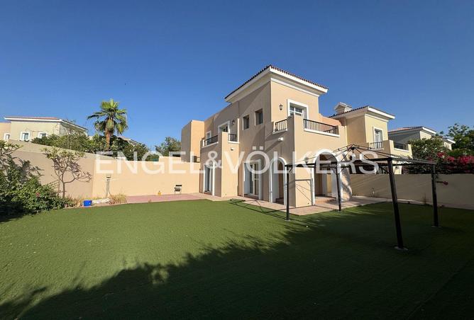 106848794 - Property Main Image