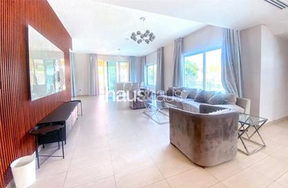 Villa - 4 Bedrooms - 4 Bathrooms for rent in Legacy Nova Villas - Jumeirah Park - Dubai