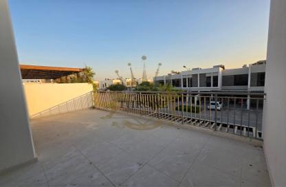 Townhouse - 3 Bedrooms - 5 Bathrooms for sale in Aurum Villas - Juniper - Damac Hills 2 - Dubai
