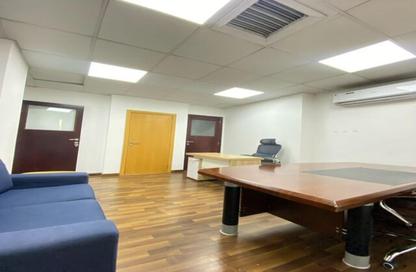 Business Centre - Studio - 2 Bathrooms for rent in Al Kazim Building - Karama Park Area - Al Karama - Dubai
