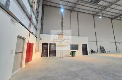 مستودع - استوديو - 1 حمام للايجار في منطقة الإمارات الصناعية الحديثة - أم القيوين