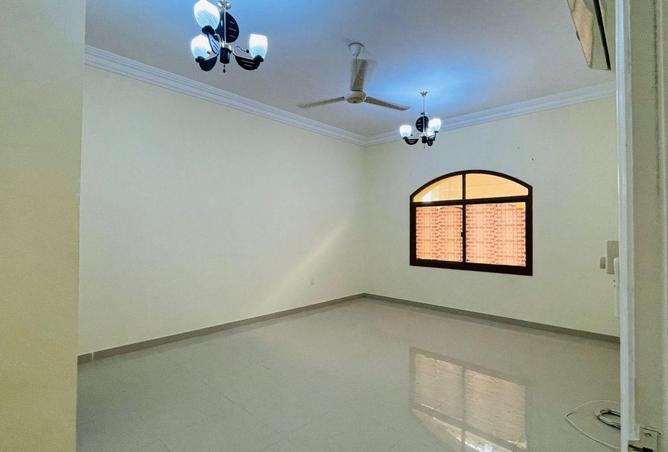 108600700 - Property Image 2