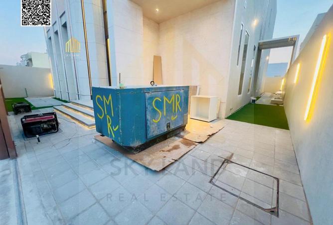 102828304 - Property Image 3