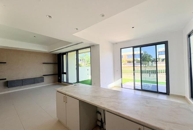 136558022 - Property Image 3