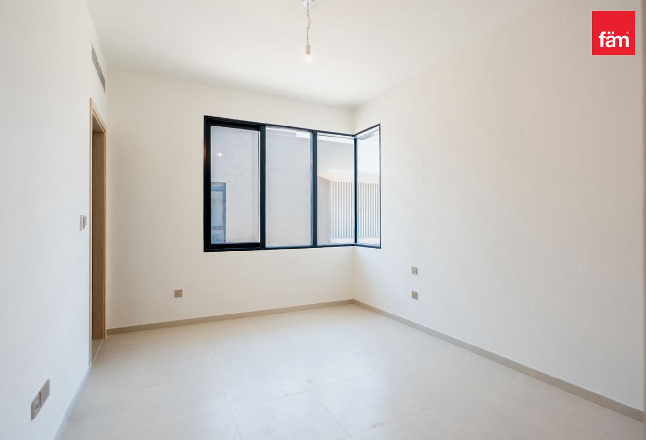 Brand New | Bigger Layout | Near School | Bright photo 15