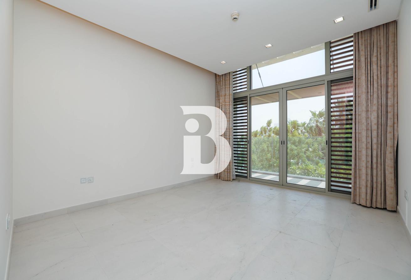 Central Location| Vastu| OPEN FOR OFFERS photo 19