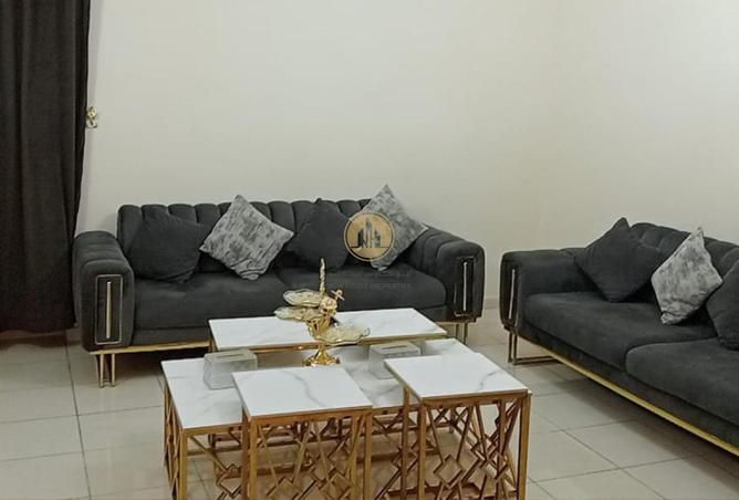 72720725 - Property Image 3