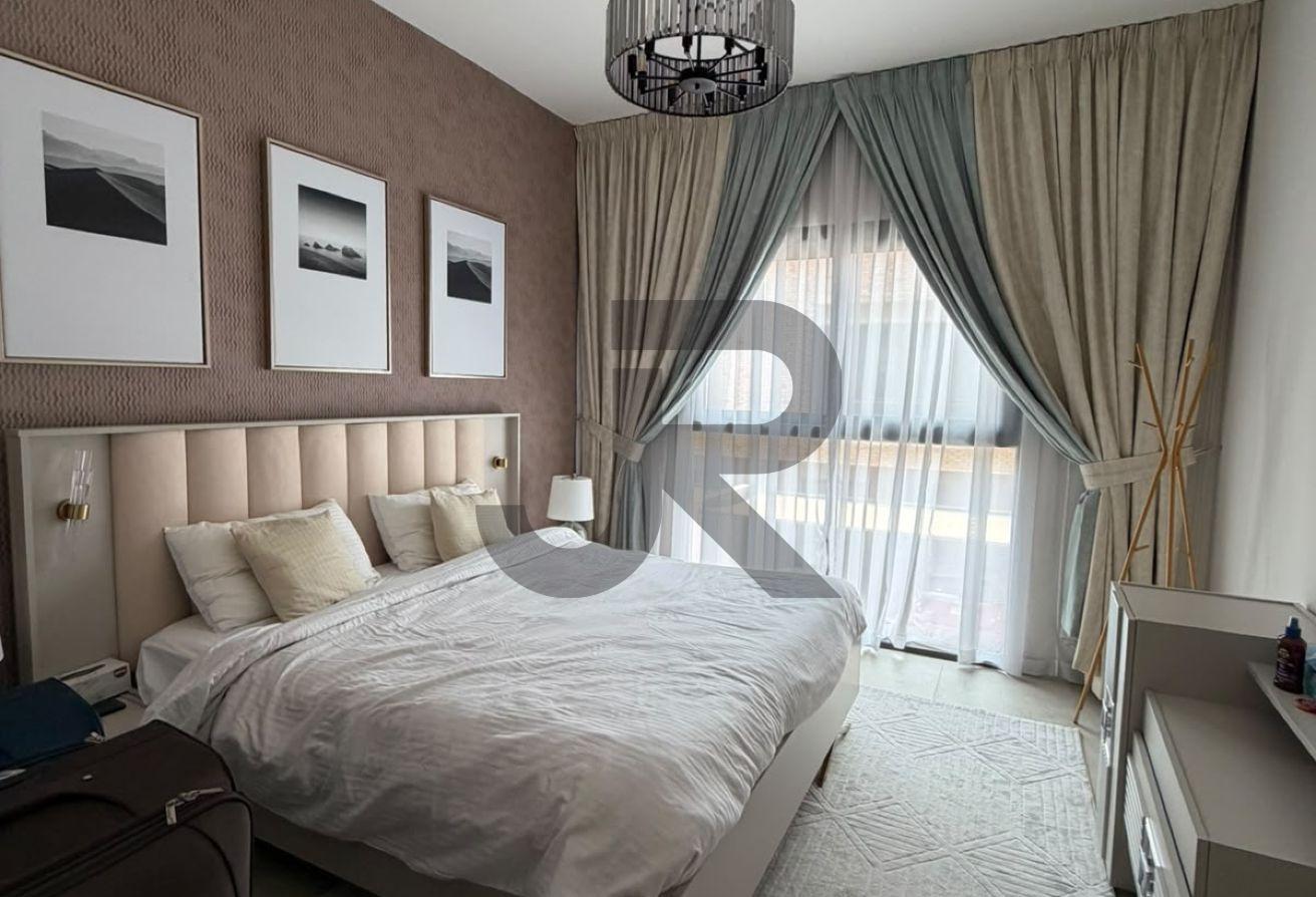 Fully Furnished | Ready To Move | 1 Bedroom photo 5
