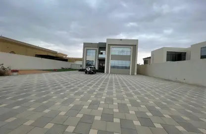 Villa - 5 Bedrooms - 7+ Bathrooms for rent in Al Dhait South - Al Dhait - Ras Al Khaimah