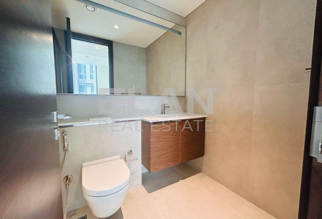 Best Price | Amazimg Views | Unfurnished photo 11