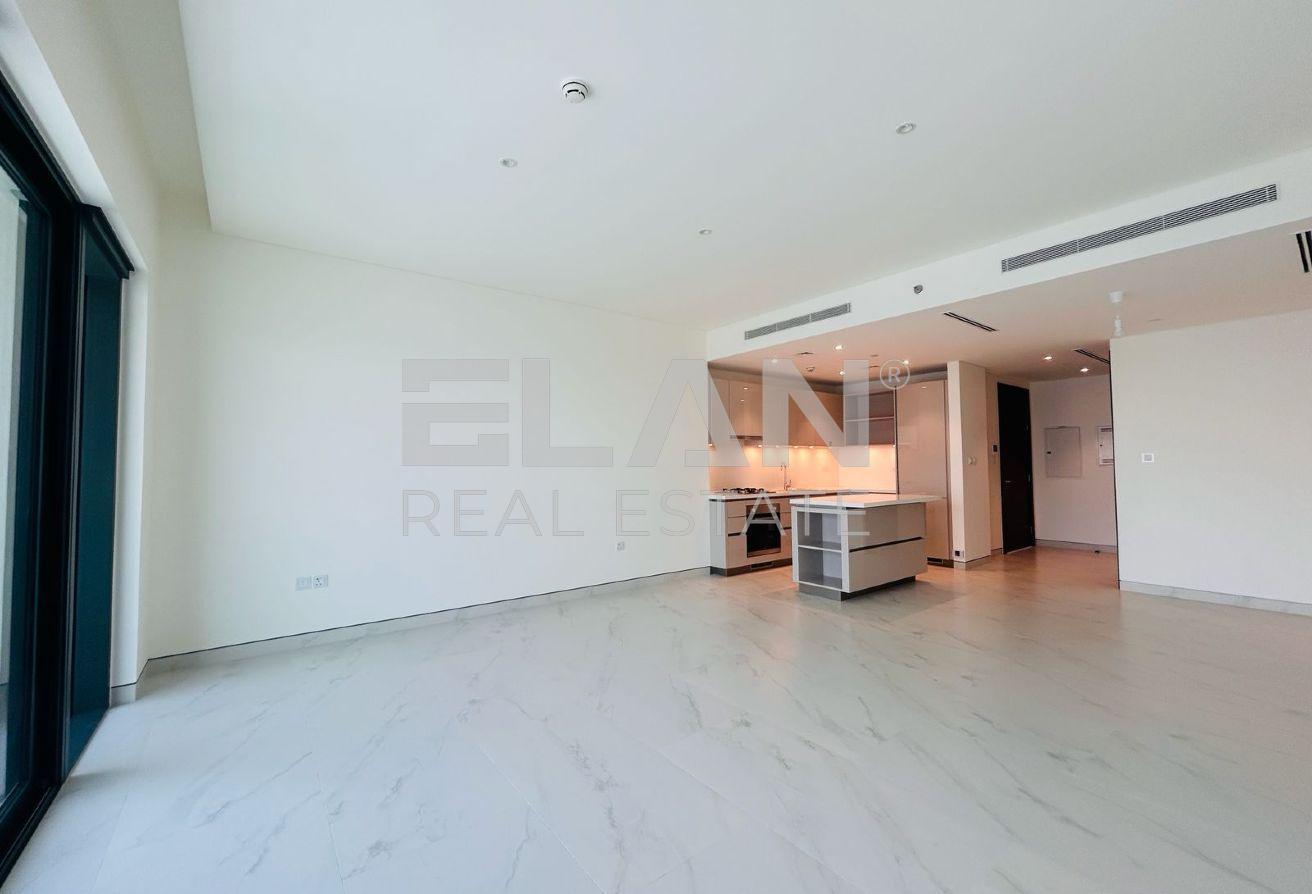 Best Price | Amazimg Views | Unfurnished photo 2