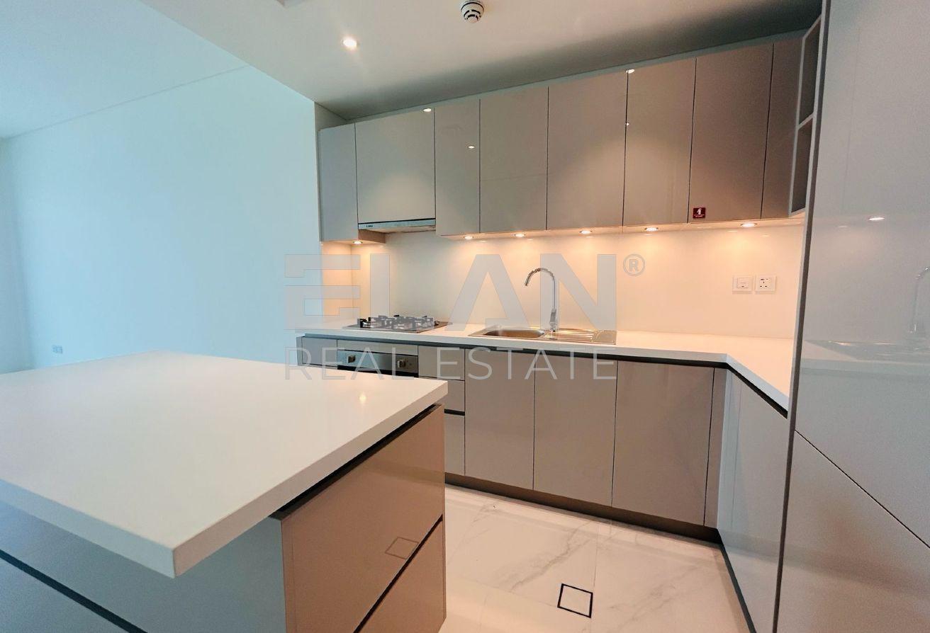 Best Price | Amazimg Views | Unfurnished photo 9
