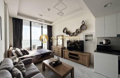 Apartment - Studio - 1 Bathroom for rent in Samana Golf Avenue - Dubai Studio City - Dubai