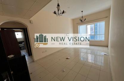 Apartment - 1 Bedroom - 2 Bathrooms for rent in Al Khan Lagoon Tower - Al Khan Lagoon - Al Khan - Sharjah