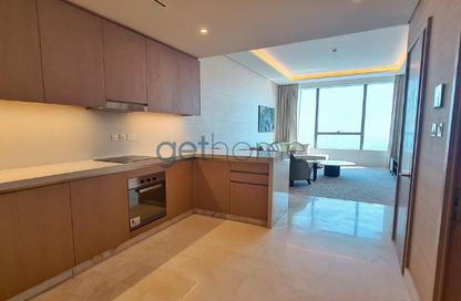 Apartment - 1 Bedroom - 2 Bathrooms for rent in The Palm Tower - Palm Jumeirah - Dubai