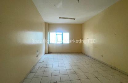 Apartment - 1 - 1 for rent in Al Khudayra Building - Al Ghuair - Al Gharb - Sharjah