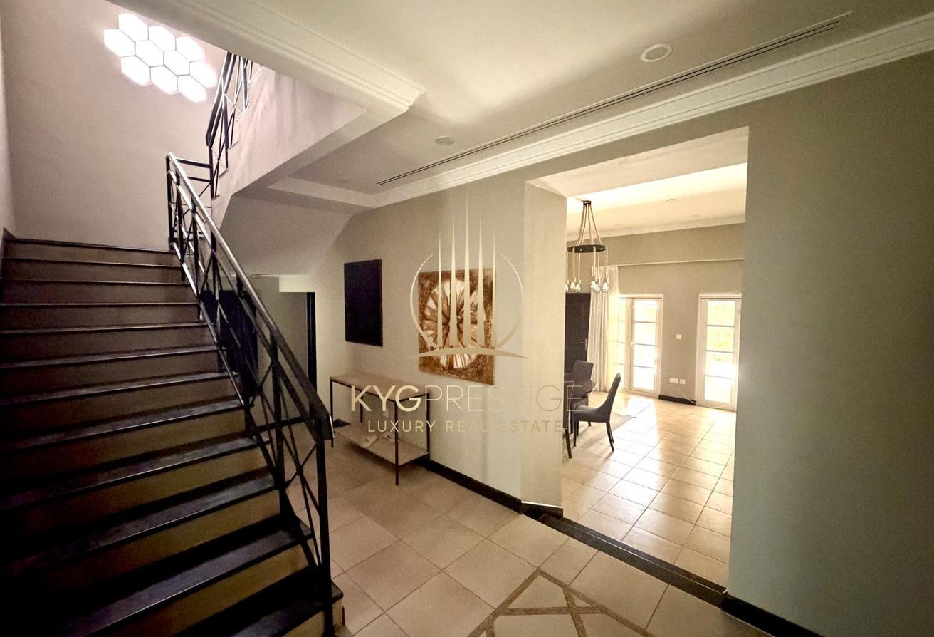 Single Row | Near Entrance | Private Pool photo 16