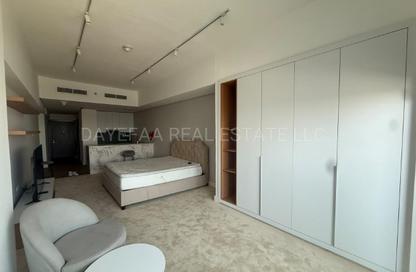 Apartment - Studio - 1 for rent in Blue Waves Tower - Dubai Land Residence Complex - Dubai Apartment - Studio - 1 for rent in Blue Waves Tower - Dubai Land Residence Complex - Dubai