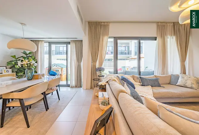 150031030 - Property Image 3