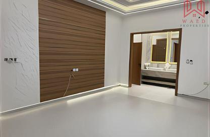 Villa - 5 Bedrooms - 6 Bathrooms for sale in Al Helio - Ajman