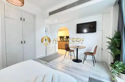 شقة - 1 حمام للايجار في برج الكريكت - مدينة دبي الرياضية - دبي