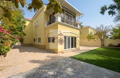 Villa - 4 - 5 for rent in District 8 - Jumeirah Park - Dubai