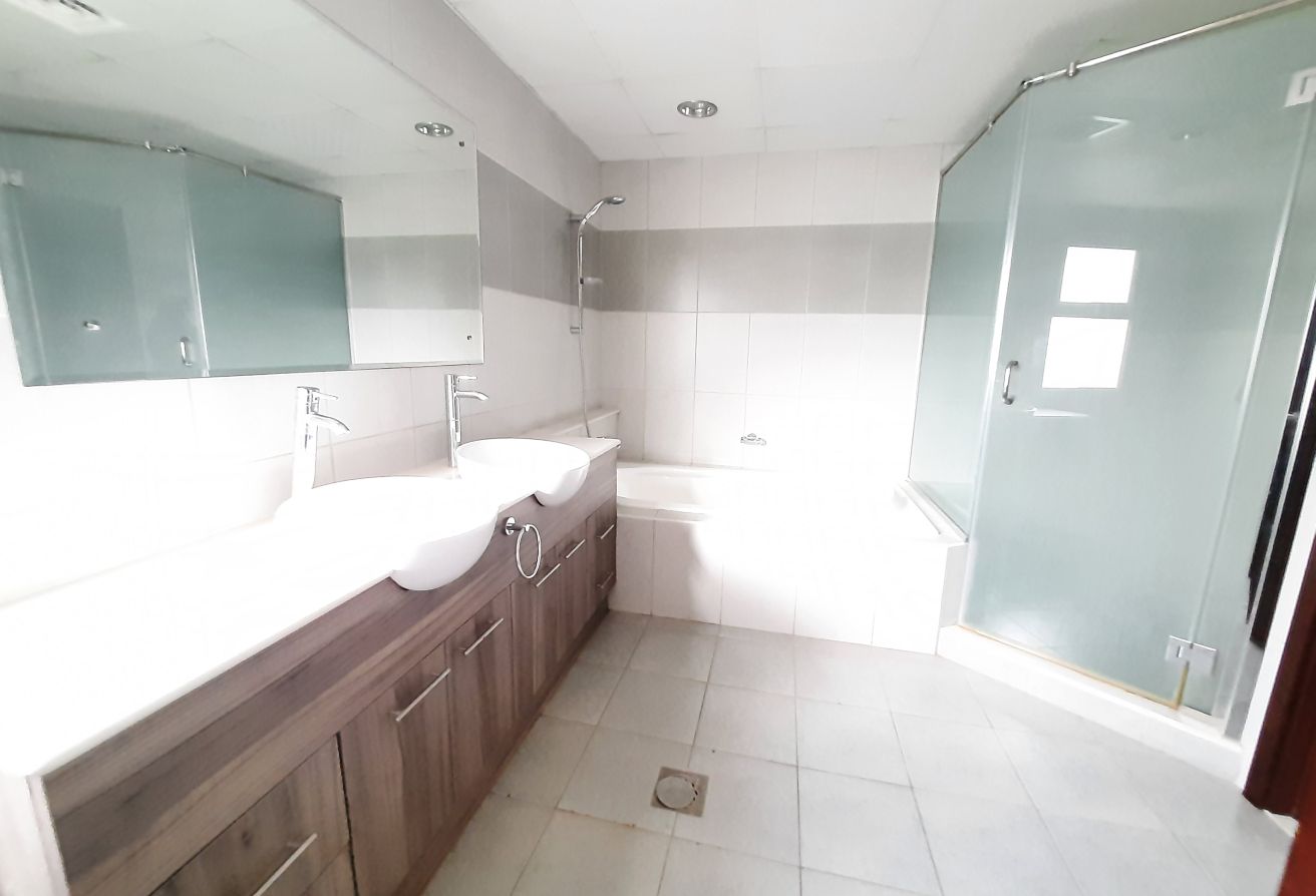 Premium 4BR Villa | Beachside Lifestyle
