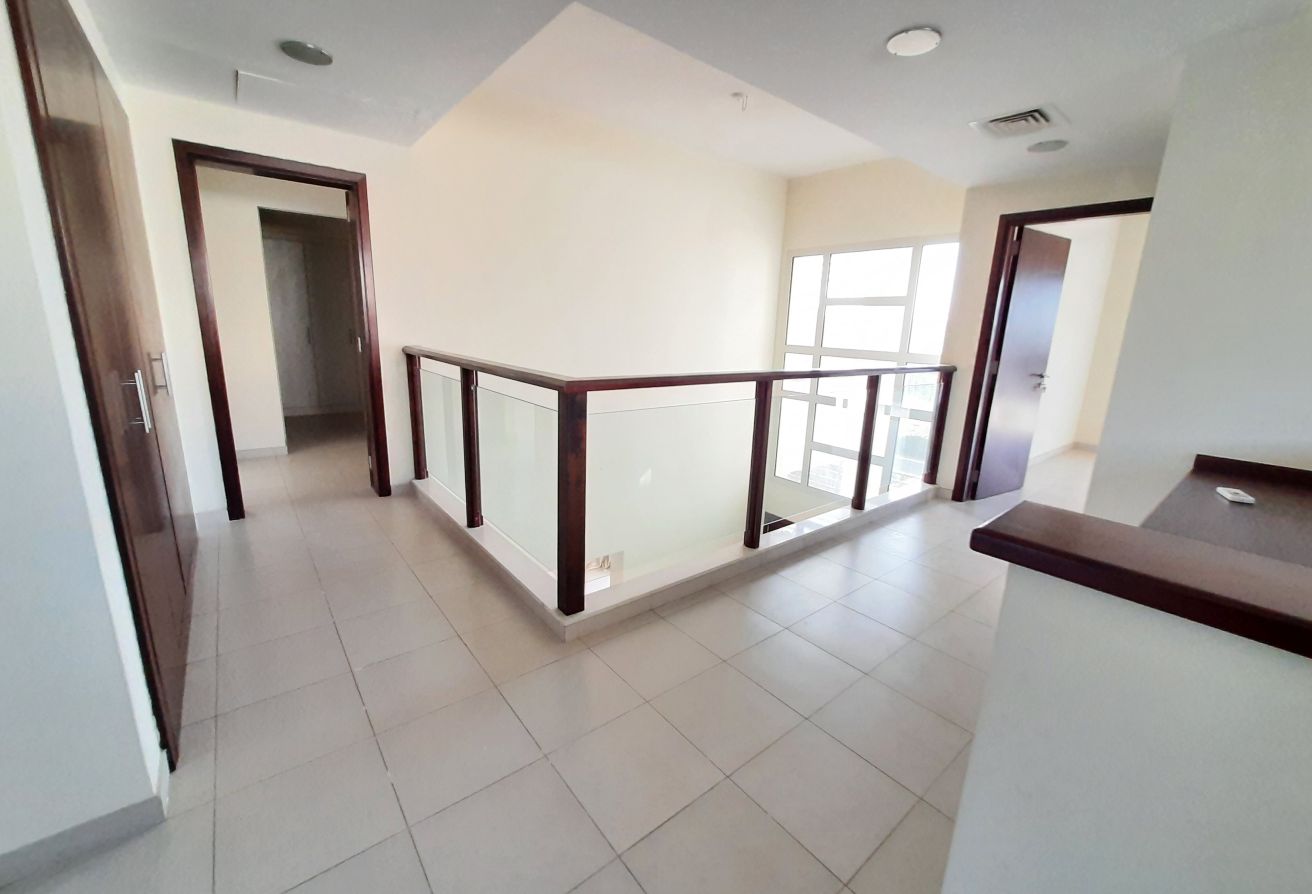 Premium 4BR Villa | Beachside Lifestyle
