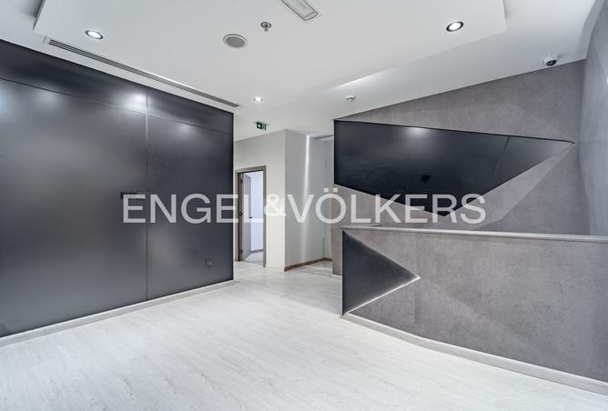143749442 - Property Image 2
