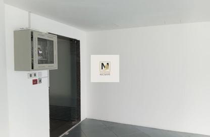 Office Space - Studio - 1 Bathroom for rent in Business Bay - Dubai