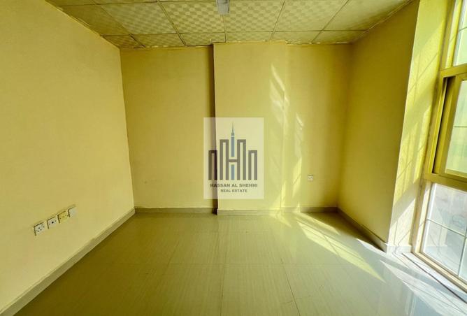 77372341 - Property Image 2