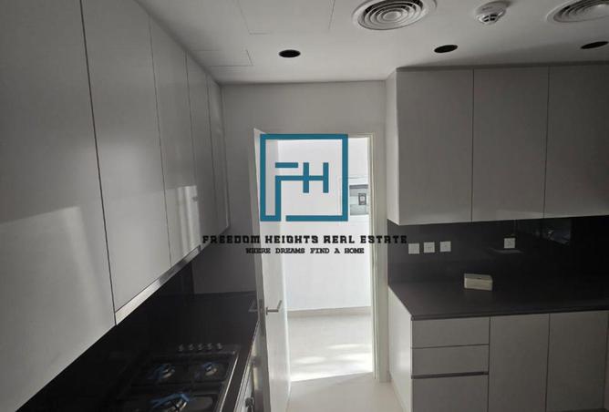 78584036 - صورة العقار 3