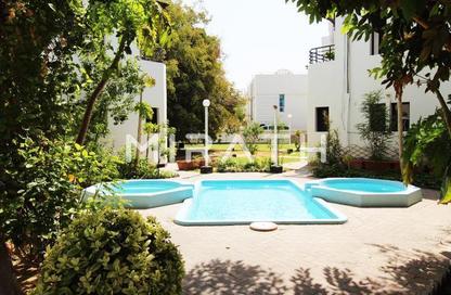 Villa - 4 Bedrooms - 4 Bathrooms for rent in Umm Suqeim 3 Villas - Umm Suqeim 3 - Umm Suqeim - Dubai