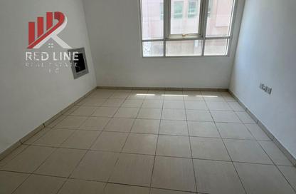 Apartment - 1 Bedroom - 2 Bathrooms for rent in Dar Al Majaz - Jamal Abdul Nasser Street - Al Majaz - Sharjah