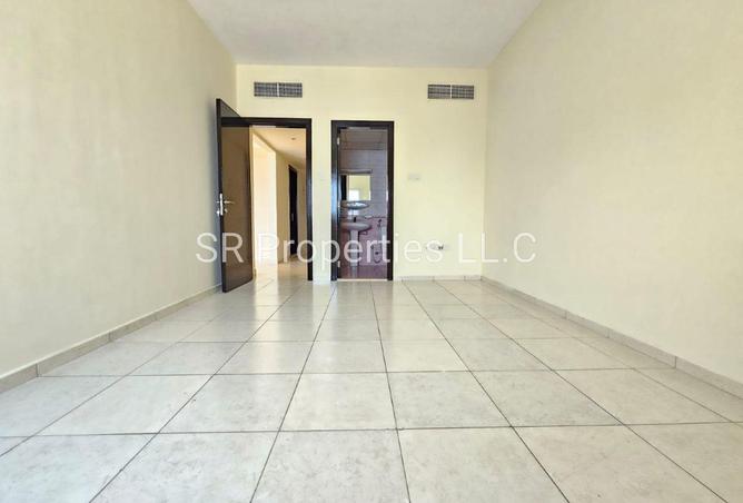 79854189 - صورة العقار 3