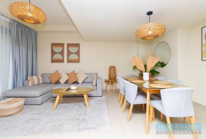 74251889 - Property Image 2