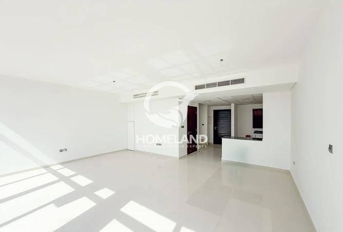 3BR Villa for Rent | Amazonia | Damac Hills 2 photo 2