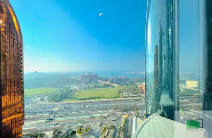 Apartment - 1 Bedroom - 2 Bathrooms for rent in Etihad Tower 4 - Etihad Towers - Corniche Road - Abu Dhabi