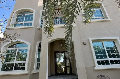 فيلا - 3 غرف نوم - 4 حمامات للايجار في الفلج - ضاحية الرقة - الشارقة