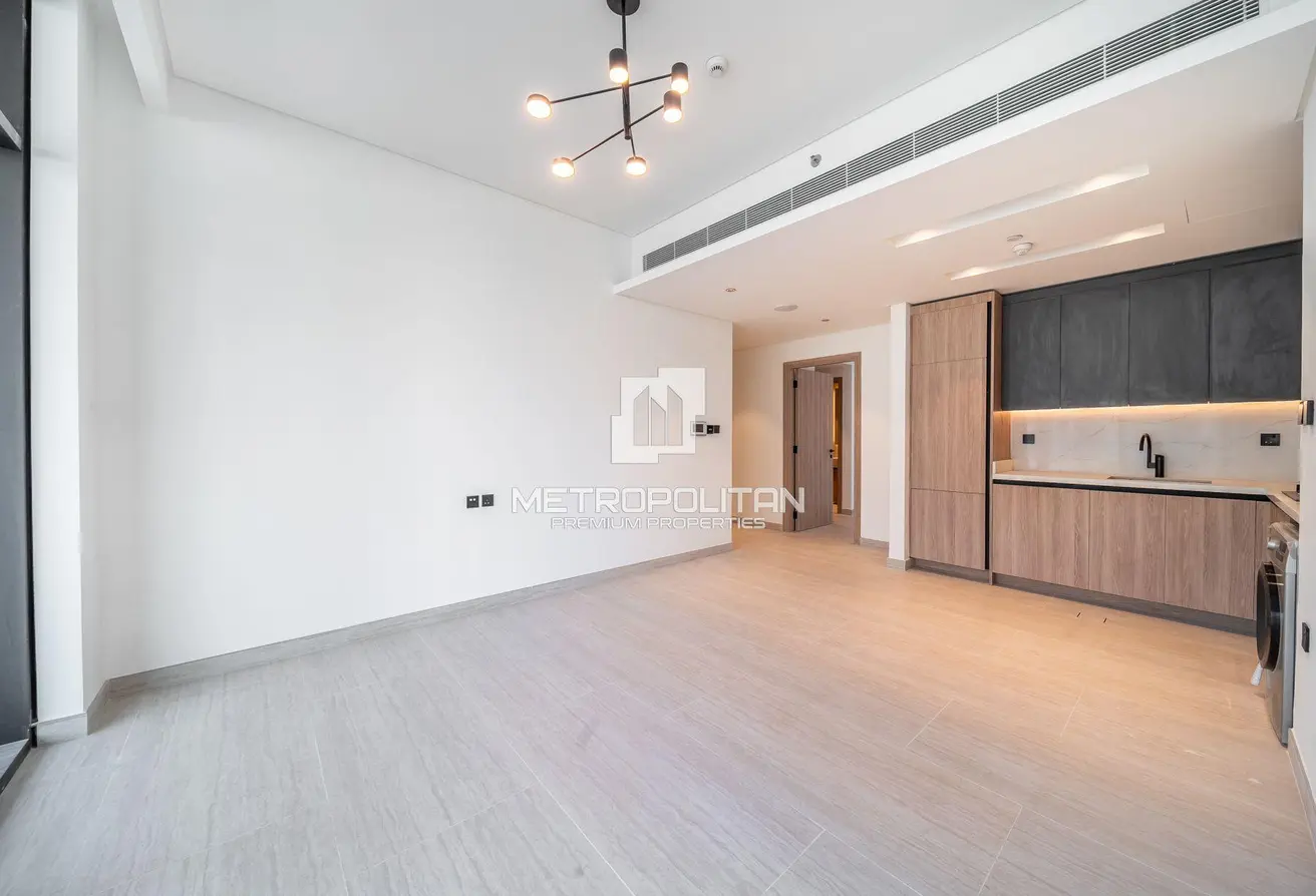 103702950 - Property Main Image