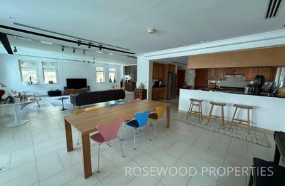 Villa - 4 - 6 for rent in District 3 - Jumeirah Park - Dubai