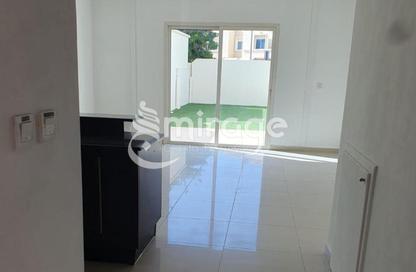 تاون هاوس - 2 غرف نوم - 2 حمامات للبيع في طراز منطقة  البحر المتوسط - فيلات الريف - الريف - أبوظبي