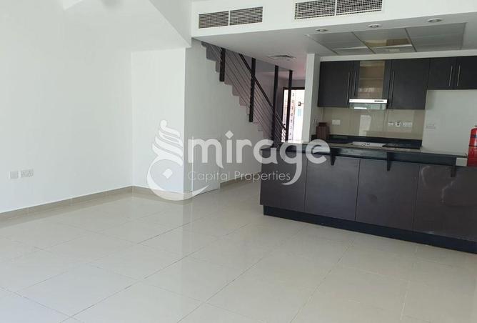 93993028 - صورة العقار 2