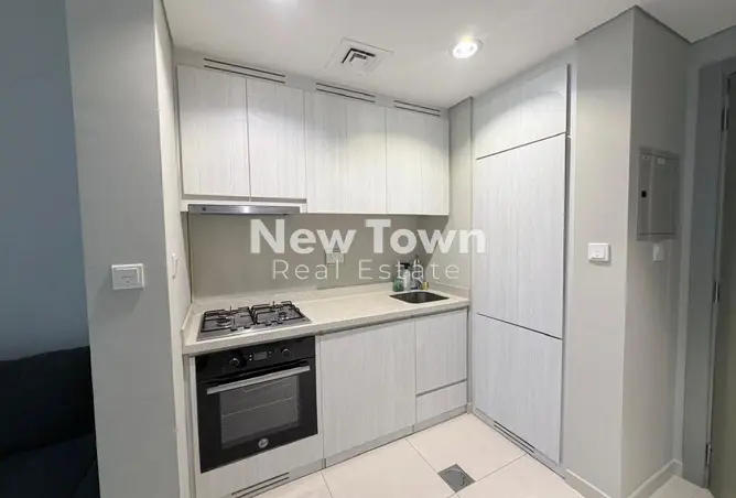 156915648 - Property Image 3