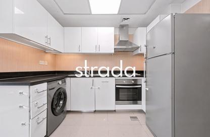 Apartment - 2 Bedrooms - 3 Bathrooms for rent in Park Tower A - Park Towers - DIFC - Dubai