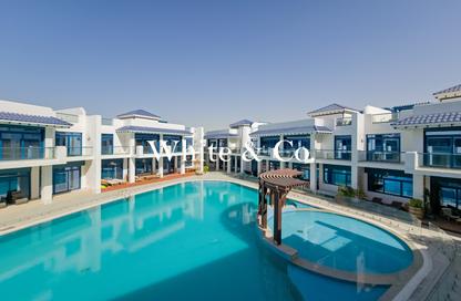 Villa - 4 Bedrooms - 5 Bathrooms for rent in Palma Residences - Palm Jumeirah - Dubai