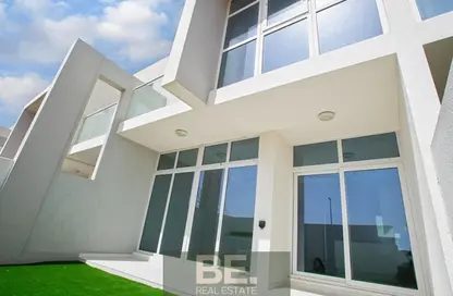 Villa - 3 Bedrooms - 3 Bathrooms for rent in Albizia - Damac Hills 2 - Dubai