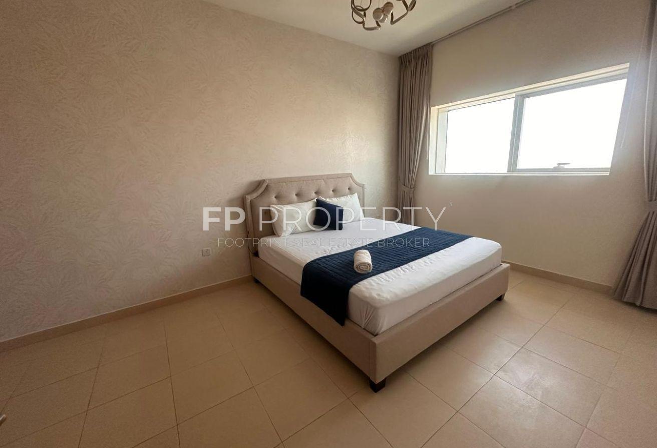 Chiller Free | Golf View | Fully Furnished & Upgra photo 5